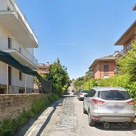 Campagnano di roma accogliente trilocale arredato