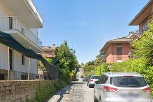 Campagnano di roma accogliente trilocale arredato