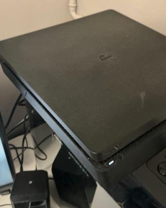 PS4 slim 1tb
