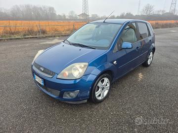 Ford Fiesta 1.2 16V 5p. Ghia Benzina