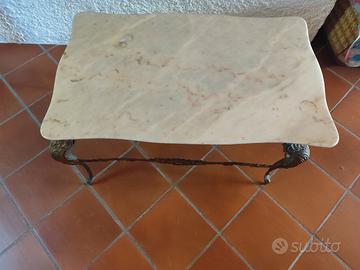 Tavolino vintage in ottone e simil-marmo 