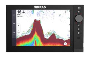 SIMRAD NSS 4 + C MAP REVEL X + Trasduttore 3in1 HD