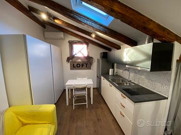 Da Privato in Centro Mansarda nuova