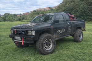 Nissan pick up navara king cab