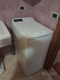 lavatrice Indesit carica dall'alto 6kg.