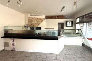 NEGOZIO AL PIANO TERRA A BOARA POLESINE