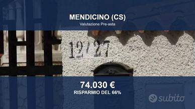 Immobile in asta di 316 m² con più di 5 locali a M