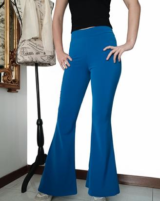 pantalone a zampa 