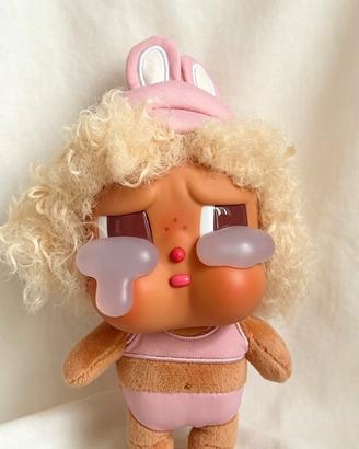CRYBABY Vacation Mode On Pop Mart
