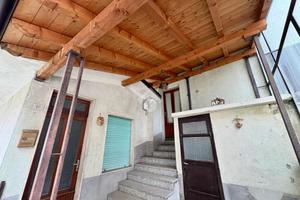 CASA SEMINDIPENDENTE A GAZZANIGA