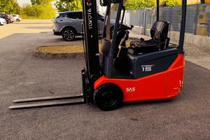 CARRELLO ELEVATORE ELETTRICO TOYOTA TRAIGO 15 AC