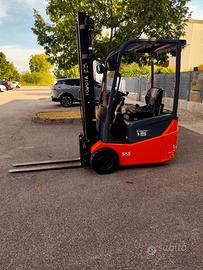 CARRELLO ELEVATORE ELETTRICO TOYOTA TRAIGO 15 AC