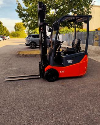 CARRELLO ELEVATORE ELETTRICO TOYOTA TRAIGO 15 AC