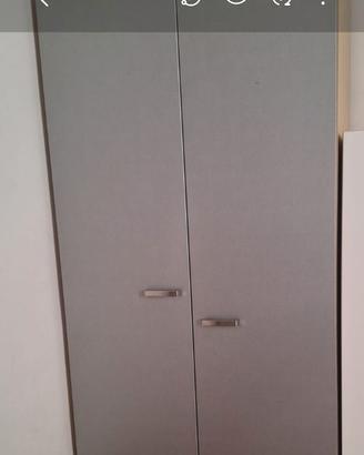 Armadio grigio