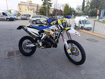 HUSQVARNA TE 300 TE 300