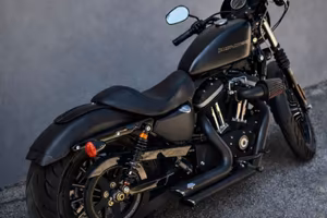 Harley-Davidson Iron 883 – Brembo e Bitubo