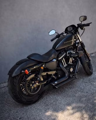 Harley-Davidson Iron 883 – Brembo e Bitubo
