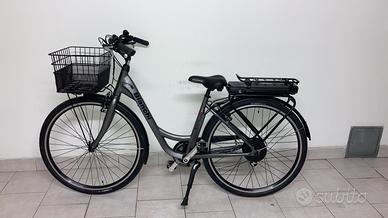 Bici Bianchi pedalata assistita