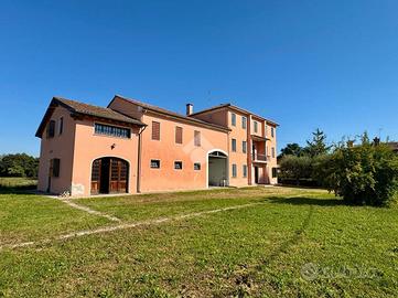 VILLA SINGOLA A PIOMBINO DESE