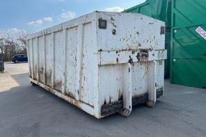 CONTAINER SCARRABILE USATO A CIELO APERTO STAGN