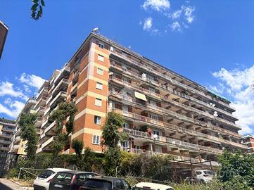 5 LOCALI A NAPOLI