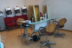 Abano negozio parrucchiera