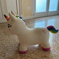 Gioco Unicorno gonfiabile cavalcabile