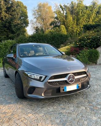 paraurti anteriore Mercedes classe A w177