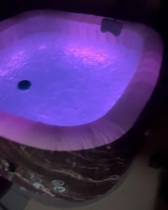 Piscina Idromassaggio Bestway