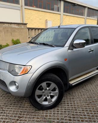 Mitsubishi L200 2.5 DI-D/136CV Double Cab Intense