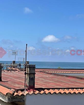 Appartamento Mondragone [Cod. rif 3321830VRG]