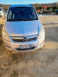 Opel Zafira 7 posti