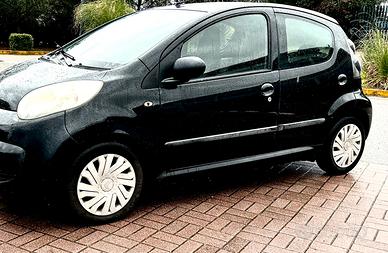Peugeot 107  2007 5 porte 150000 km