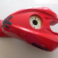 Ducati Streetfighter 1098 serbatoio rosso