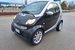 SMART FORTWO AUTOMATICA NEOPATENTATI 700 BENZINA 1