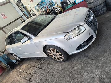 Audi A4 SW anno 2007 per ricambi