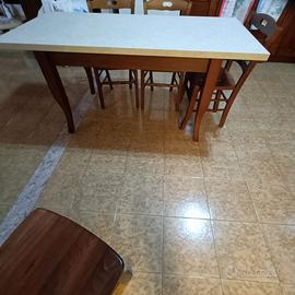 Tavolo da cucina