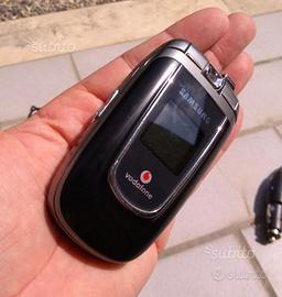 Cellulare a conchiglia Samsung SGH-Z140V