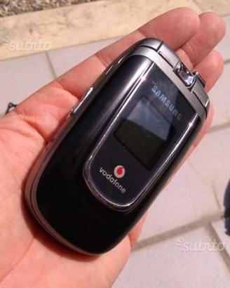 Cellulare a conchiglia Samsung SGH-Z140V