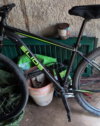 Mountain bike sportiva