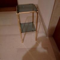 Mobiletto in vetro 