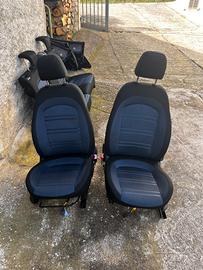 Tappezzeria/Sedili grande punto/punto evo