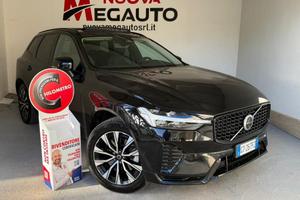 VOLVO XC60 B4 (d) AWD automatico Plus Dark