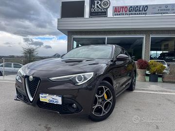 Alfa Romeo Stelvio 2.2 Turbodiesel 160 CV AT8 RWD