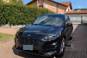 Ford Kuga Plug-in Hybrid 2023