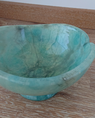 Vaso in alabastro azzurro