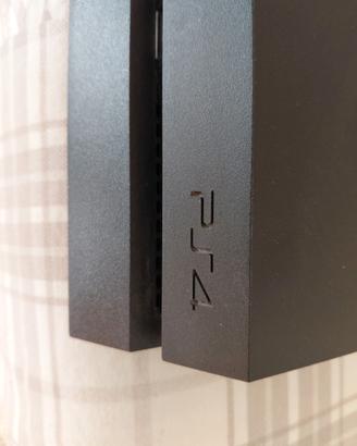 Play  station 4