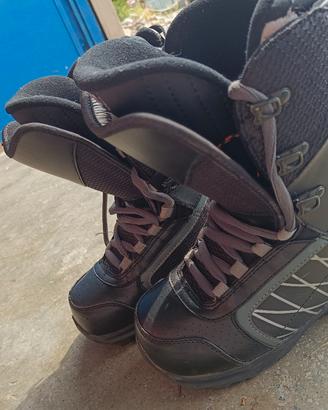 scarponi snowboard Nitro taglia 38