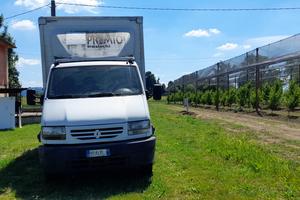 Renault master con sponda idraulica 2.8 diesel 6 m