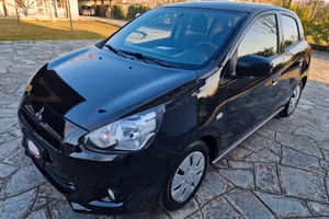 Mitsubishi Space Star 1.0 ClearTec Intense - UNICO